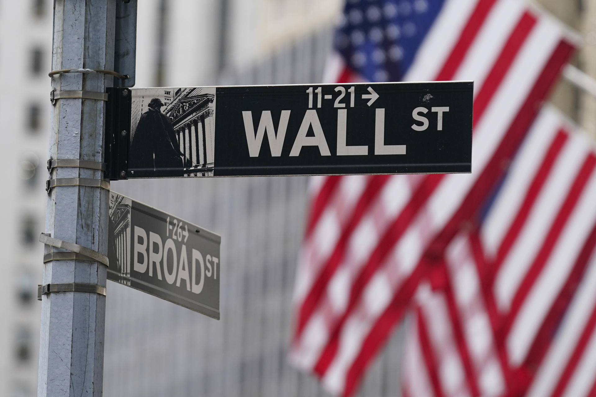Wall Street extiende las caídas a medida que persisten los temores de recesión en EUA. Noticias en tiempo real