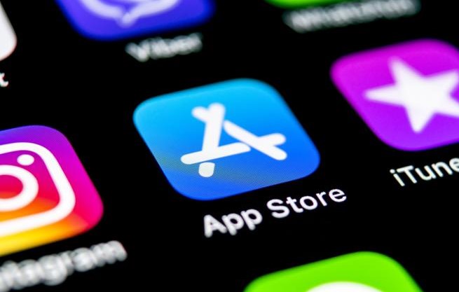 Rusia encara a Apple por retirar la principal red social rusa de la App Store. Noticias en tiempo real