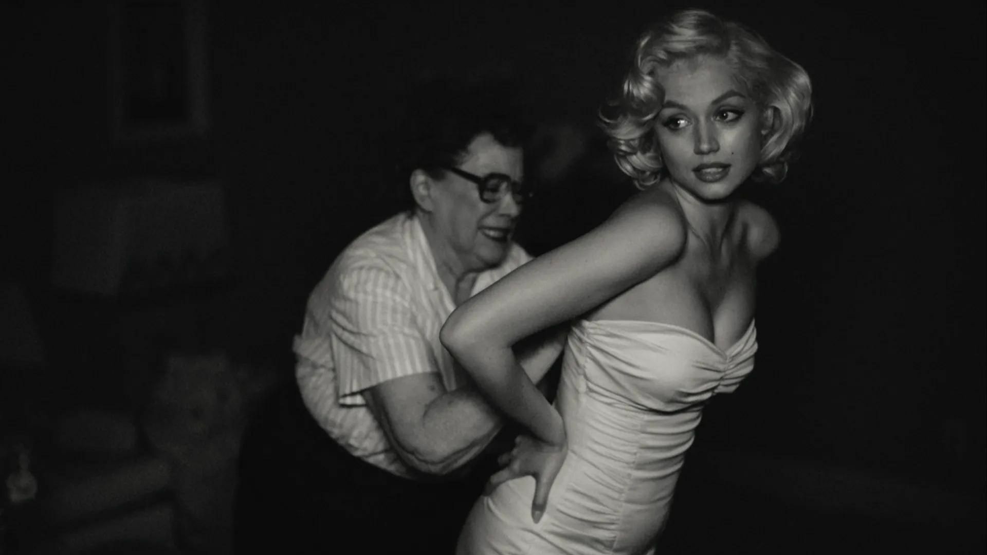 Blonde muestra lo más oscuro de Marilyn Monroe a través de la ficción. Noticias en tiempo real