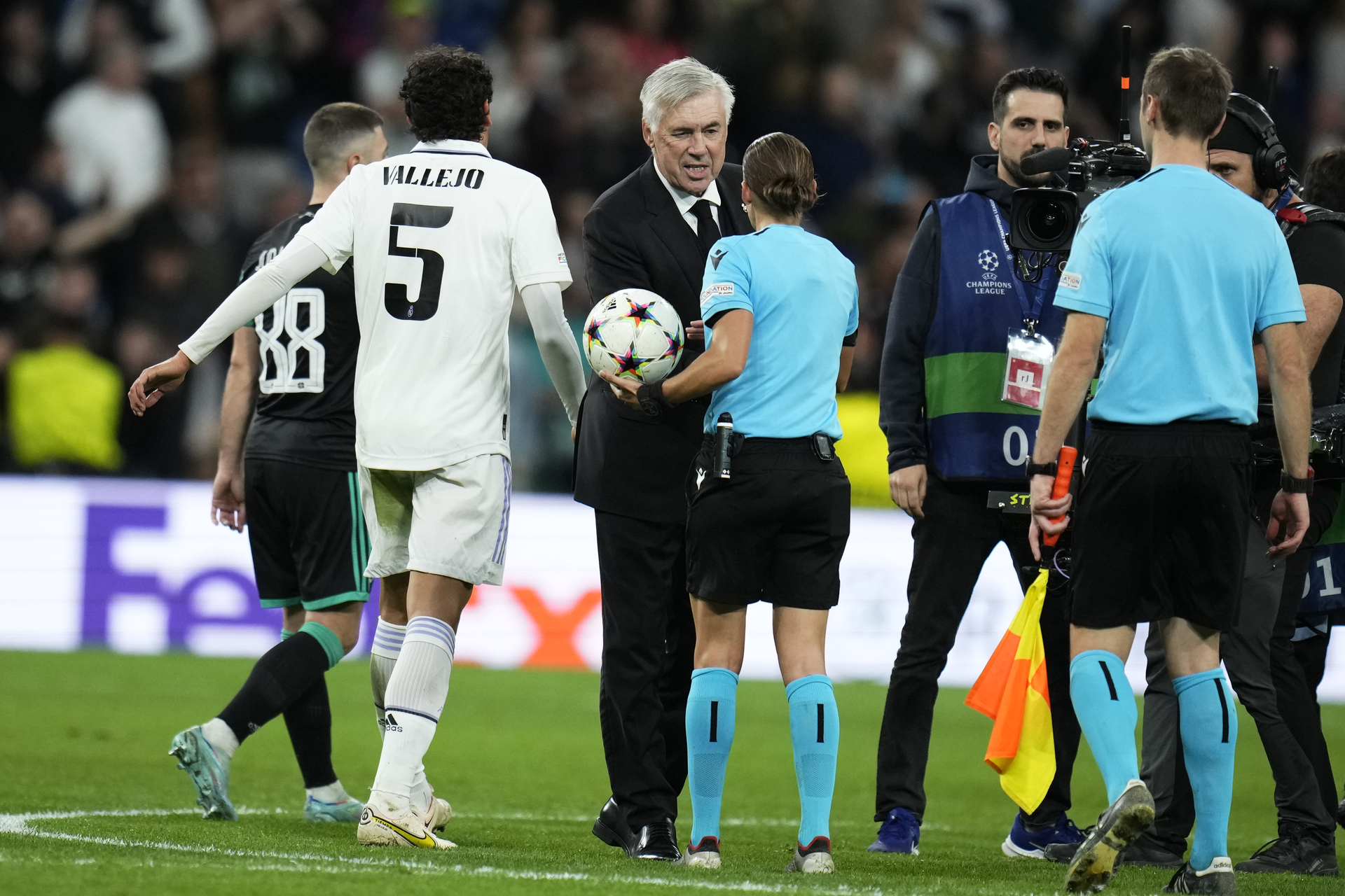 Carlo Ancelotti se convierte en el entrenador con más victorias en Champions League . Noticias en tiempo real