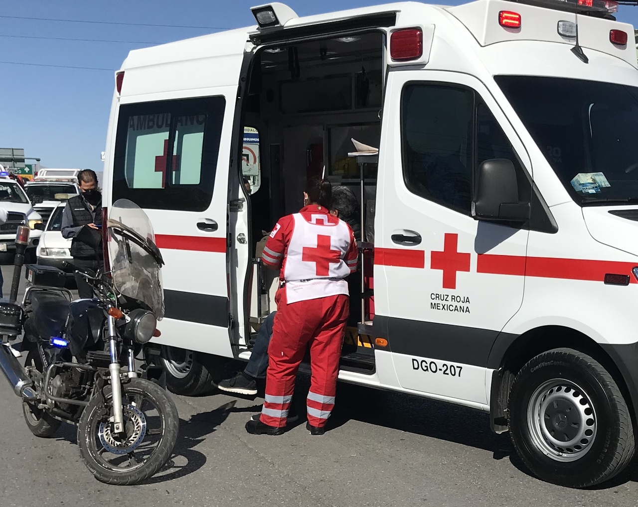 Conflicto entre limpiaparabrisas deja un herido. Noticias en tiempo real