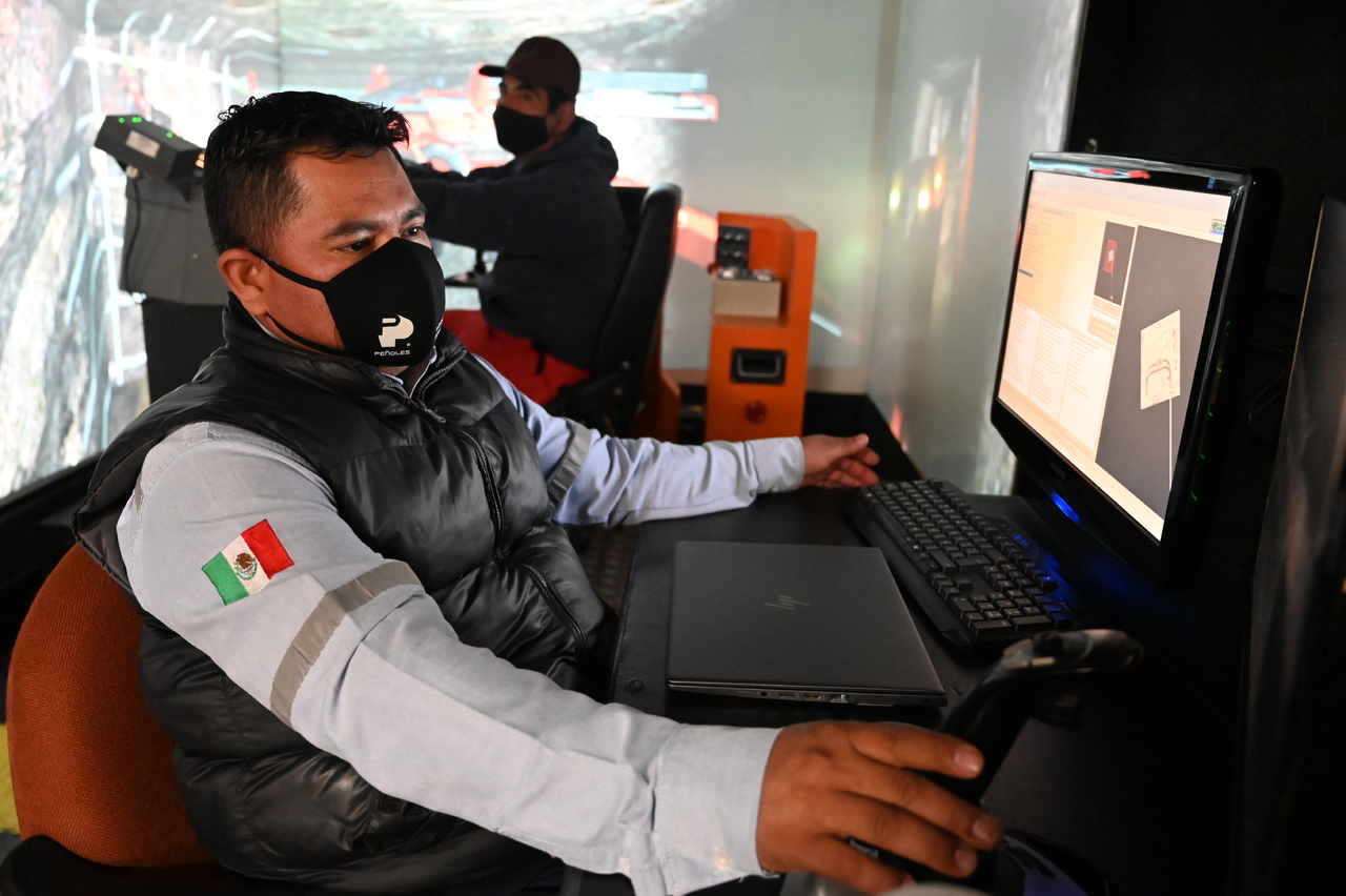 Peñoles impulsa el desarrollo de profesionistas de La Laguna. Noticias en tiempo real