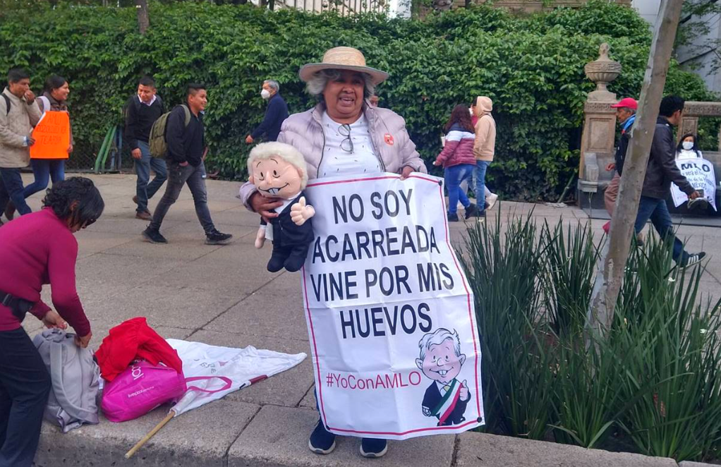 \'Yo traje mis tortas, no soy acarreada\', afirma mujer de Valle de Chalco. Noticias en tiempo real