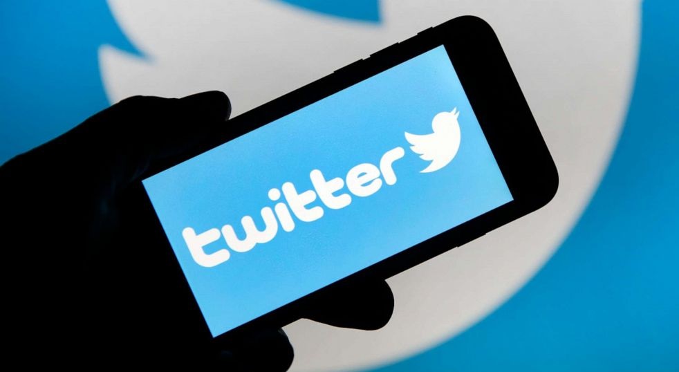 Twitter va a empezar a cobrar a los desarrolladores por acceder a su API. Noticias en tiempo real