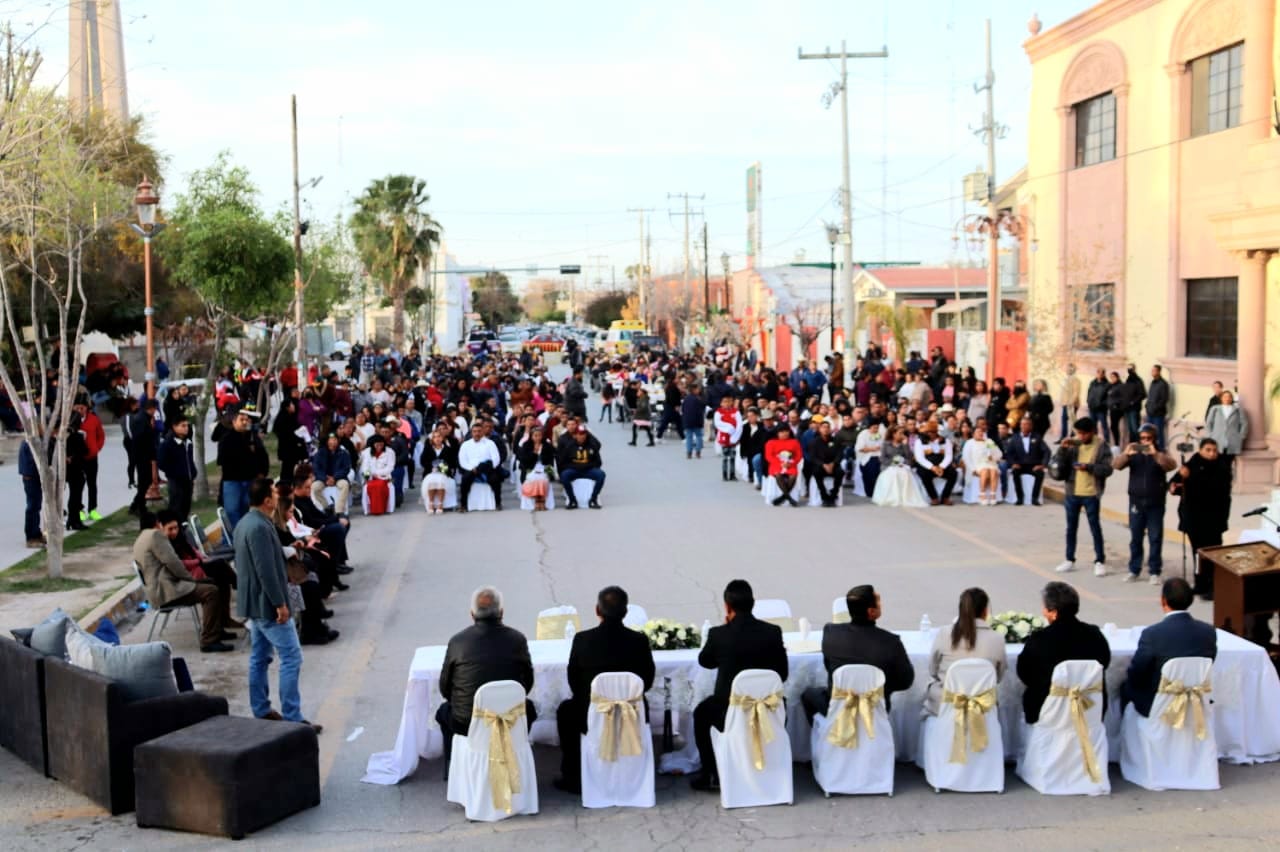 Realizan 50 bodas comunitarias en San Pedro. Noticias en tiempo real