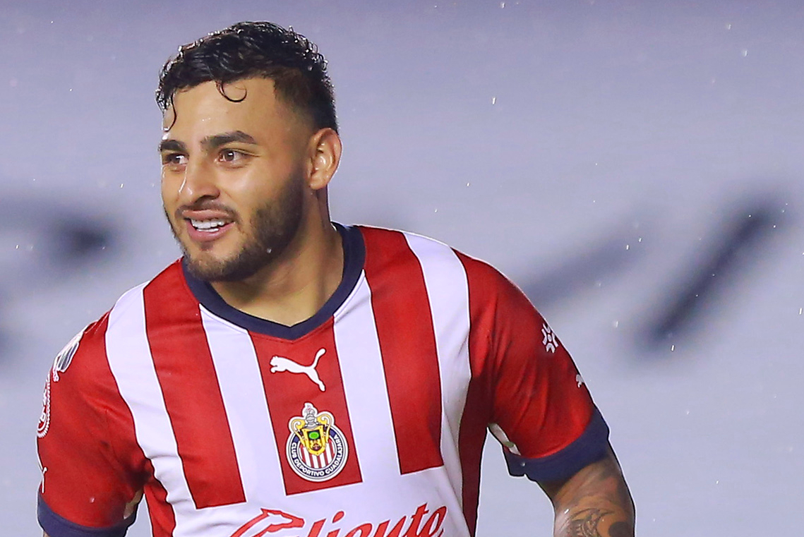 Alexis Vega no descarta fichar con el América y pone de ejemplo a Oribe Peralta . Noticias en tiempo real