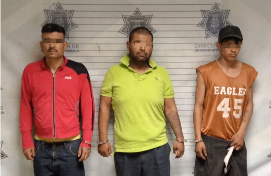 Policía de Saltillo detiene a tres hombres por robo en Zona Centro. Noticias en tiempo real