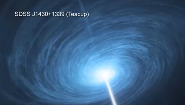 Un chorro de materia explica la morfología del núcleo de galaxia Taza de Té. Noticias en tiempo real