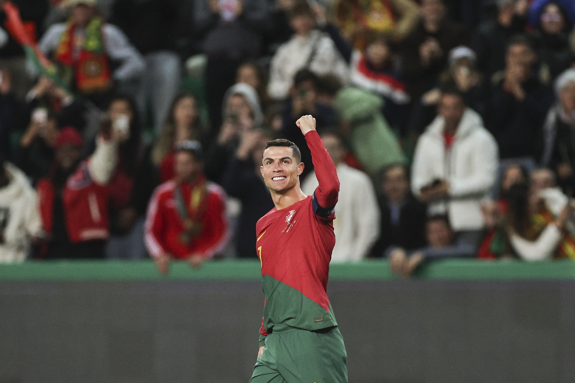 Cristiano Ronaldo tiene nuevo récord en la goleada de Portugal a Liechtenstein . Noticias en tiempo real