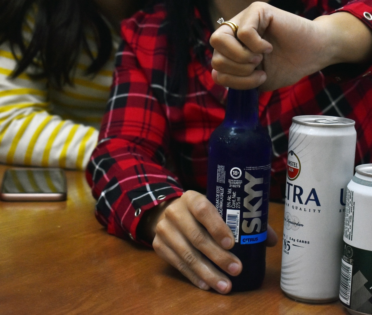 Van 50 atendidos por intoxicación alcohólica. Noticias en tiempo real