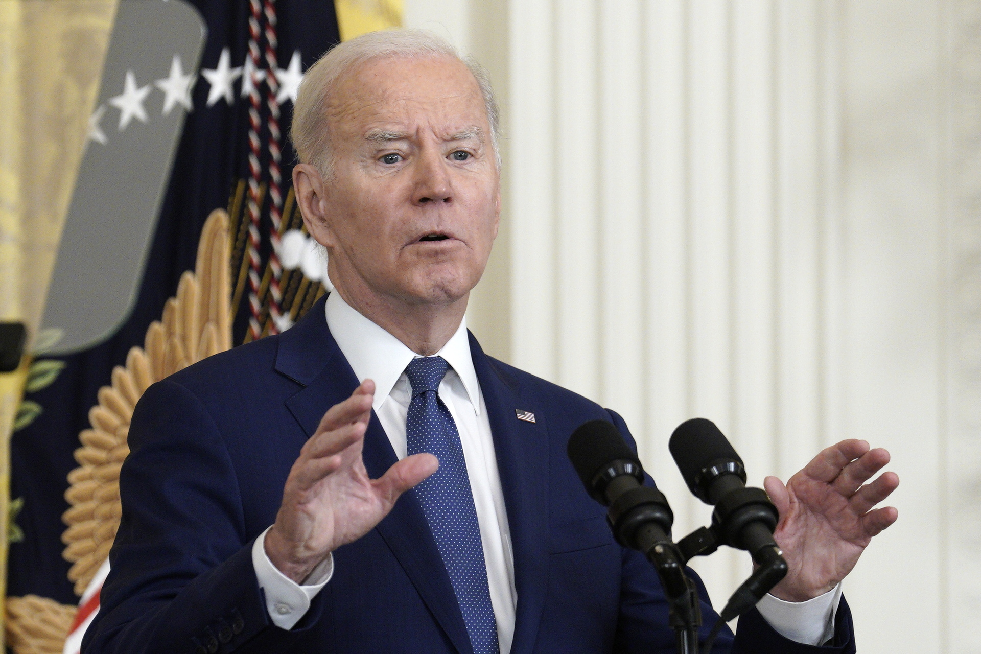 Joe Biden advierte a Irán de que EUA responderá \'con fuerza\' a los ataques en Siria. Noticias en tiempo real