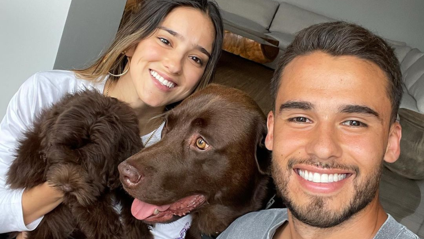 Jugador de Tigres, Diego Reyes, anuncia su compromiso con la actriz Viviana Serna. Noticias en tiempo real