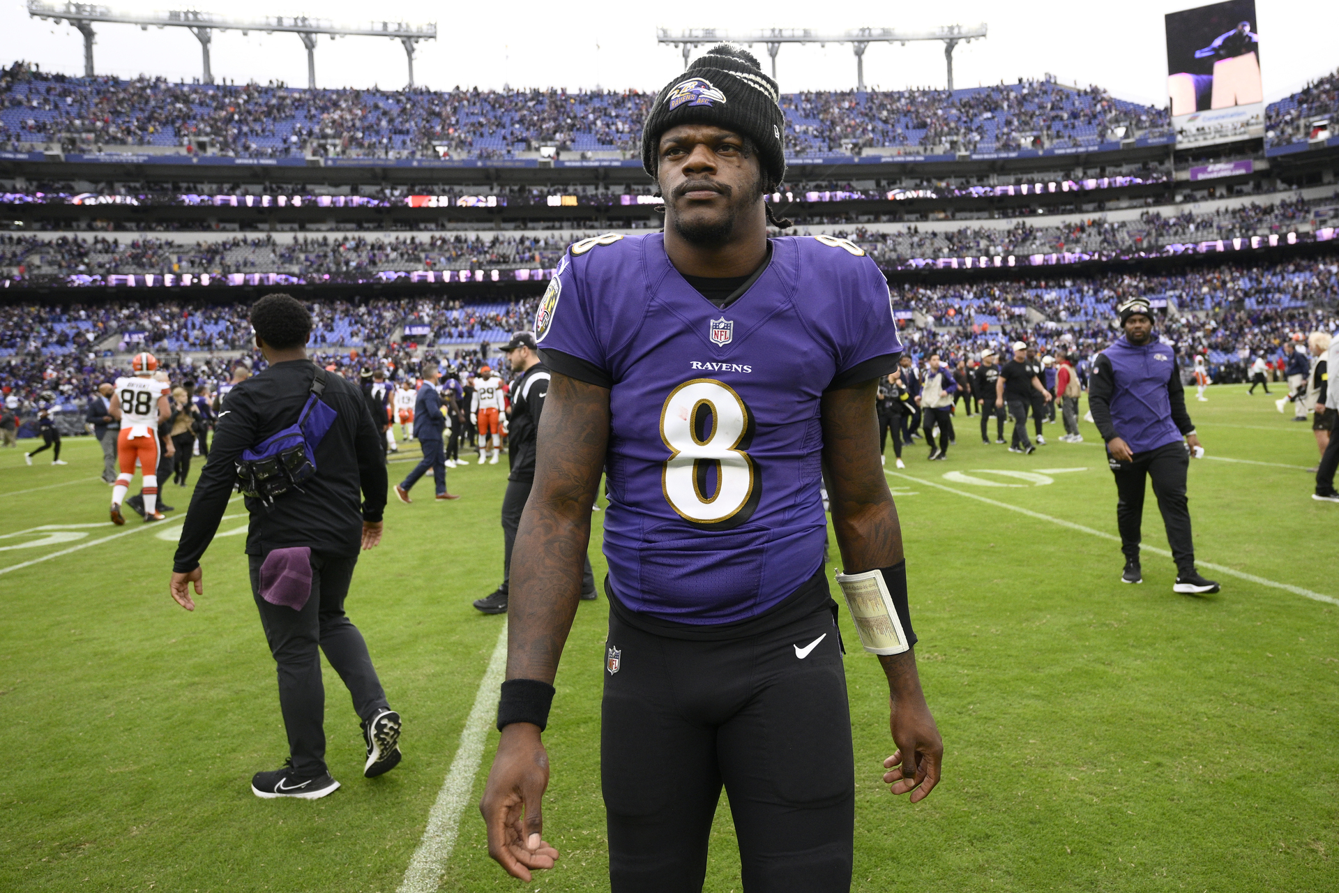 Lamar Jackson dice no sentirse valorado en Ravens y quiere cambiar de equipo. Noticias en tiempo real