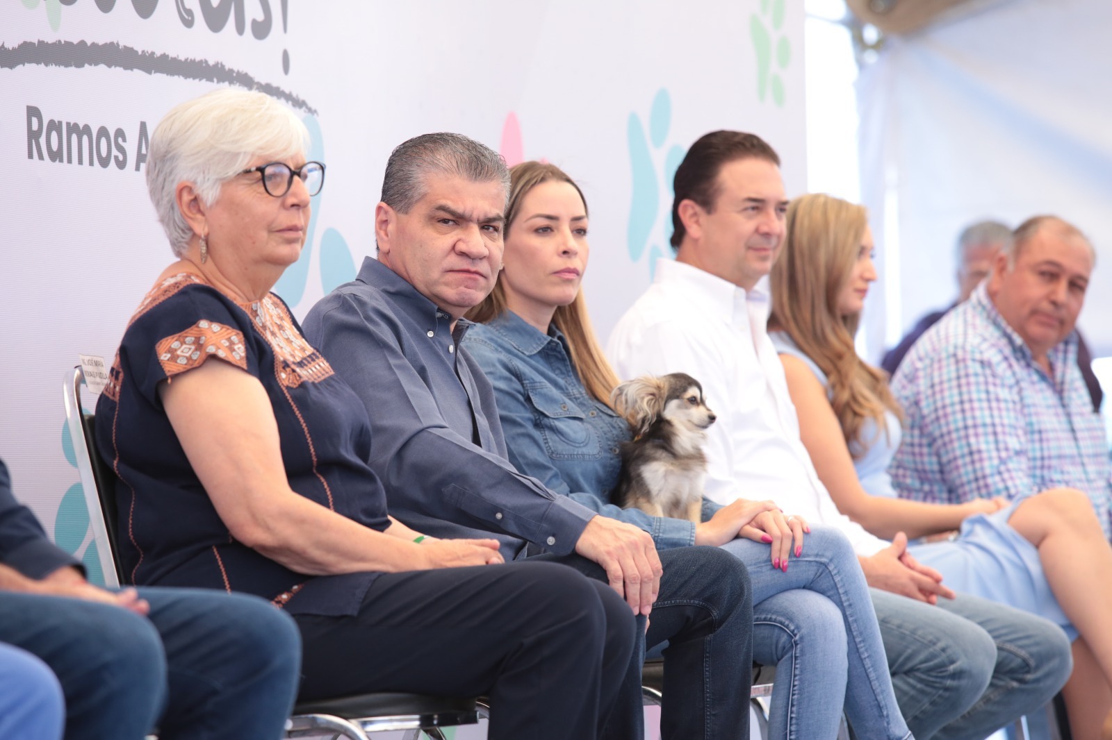Miguel Riquelme exhorta a cuidar mascotas en Semana Santa. Noticias en tiempo real