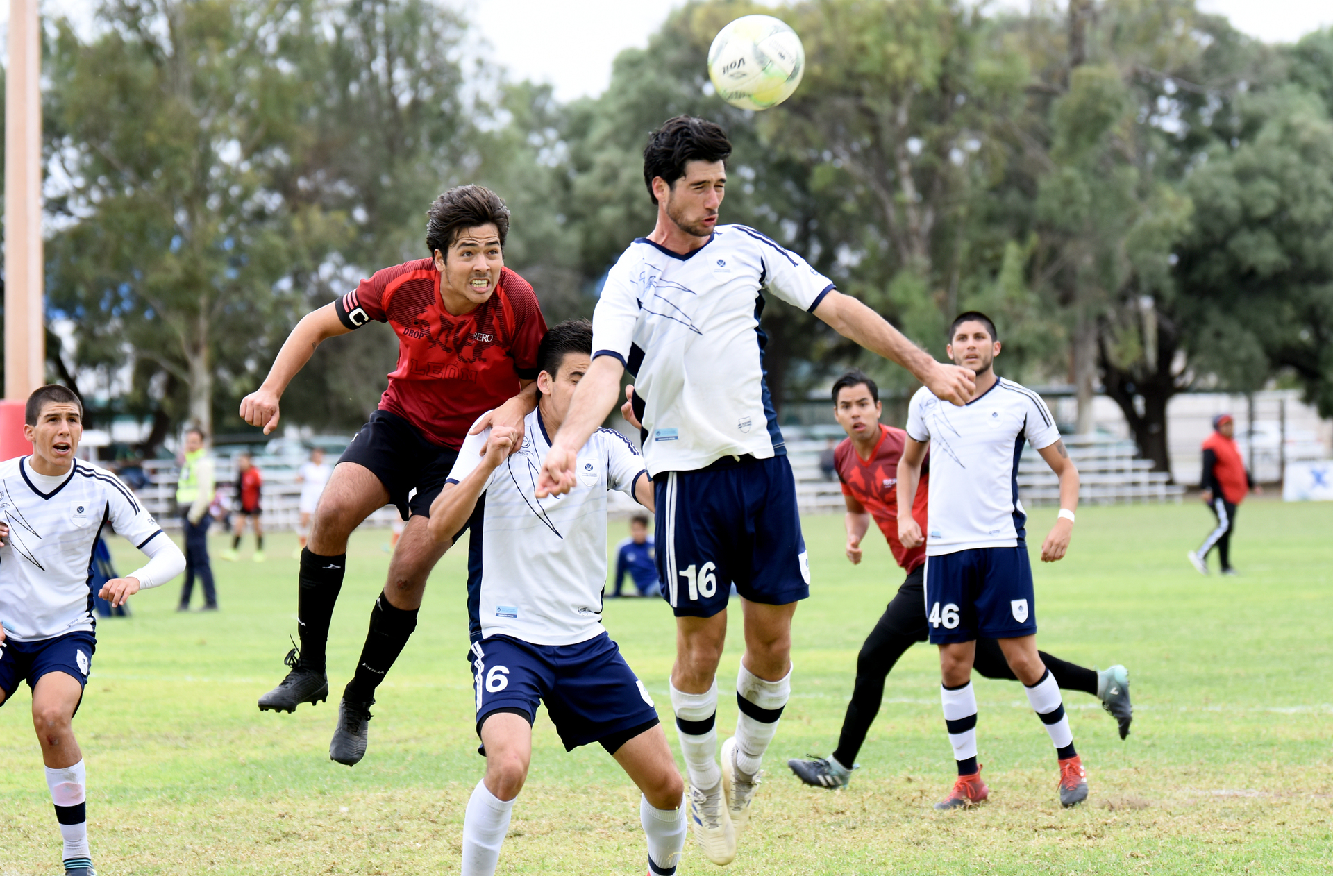 Empata Ibero Torreón en arranque del Nacional de Conadeip en futbol soccer varonil. Noticias en tiempo real