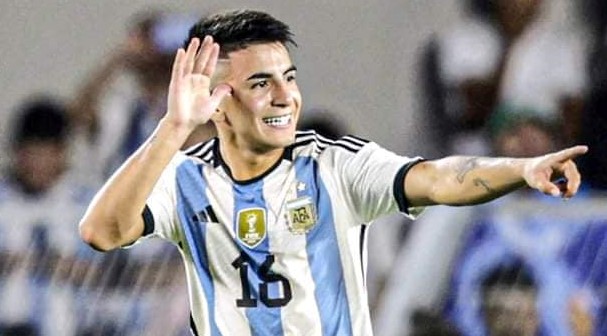 Thiago Almada aseguró que se le caían las lágrimas cuando lo convocaron para el Mundial de Catar. Noticias en tiempo real