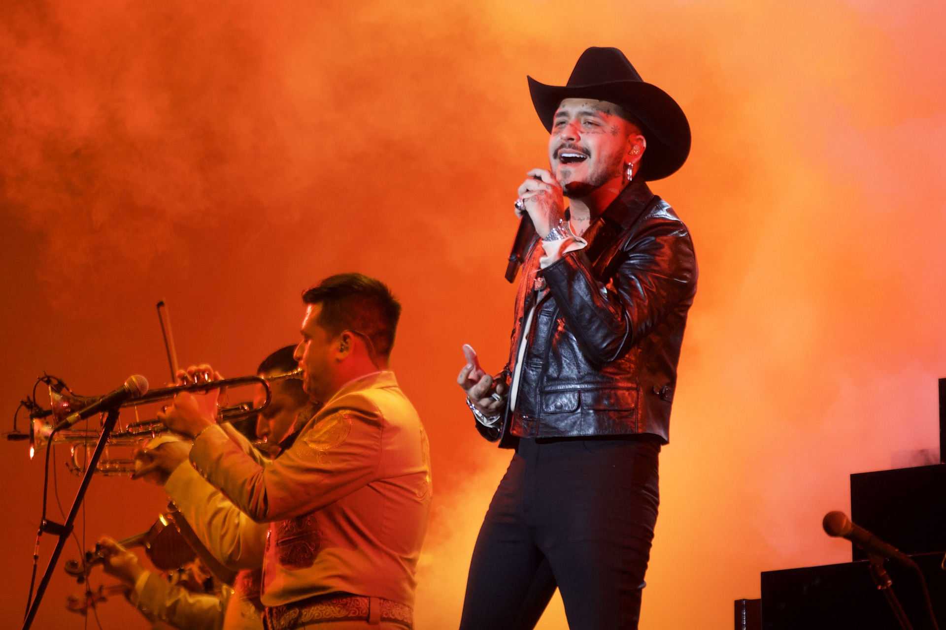 ¿Se aleja de la música? Aseguran que Christian Nodal debutará en las telenovelas. Noticias en tiempo real
