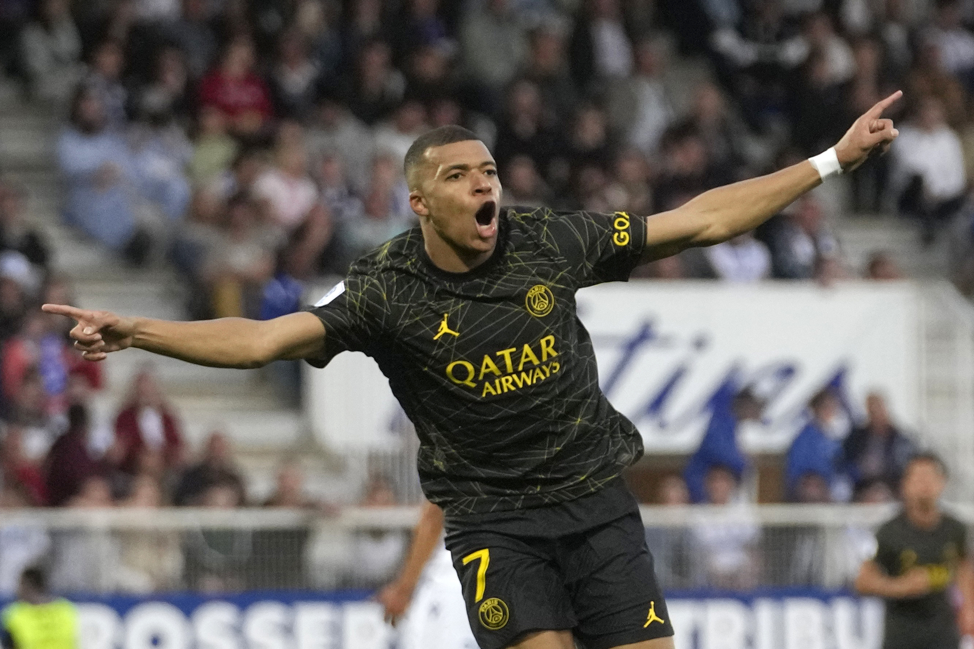  Kylian Mbappé es elegido mejor jugador de Francia por cuarto año consecutivo . Noticias en tiempo real