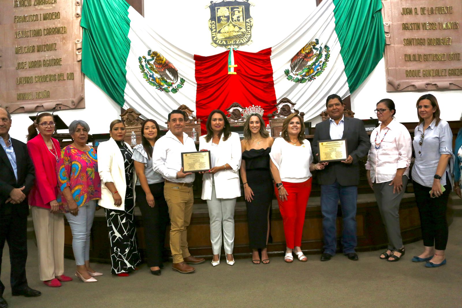 Declaran a \'La Feria de la Uva de Cuatro Ciénegas\' como Patrimonio Cultural Intangible del Estado de Coahuila. Noticias en tiempo real