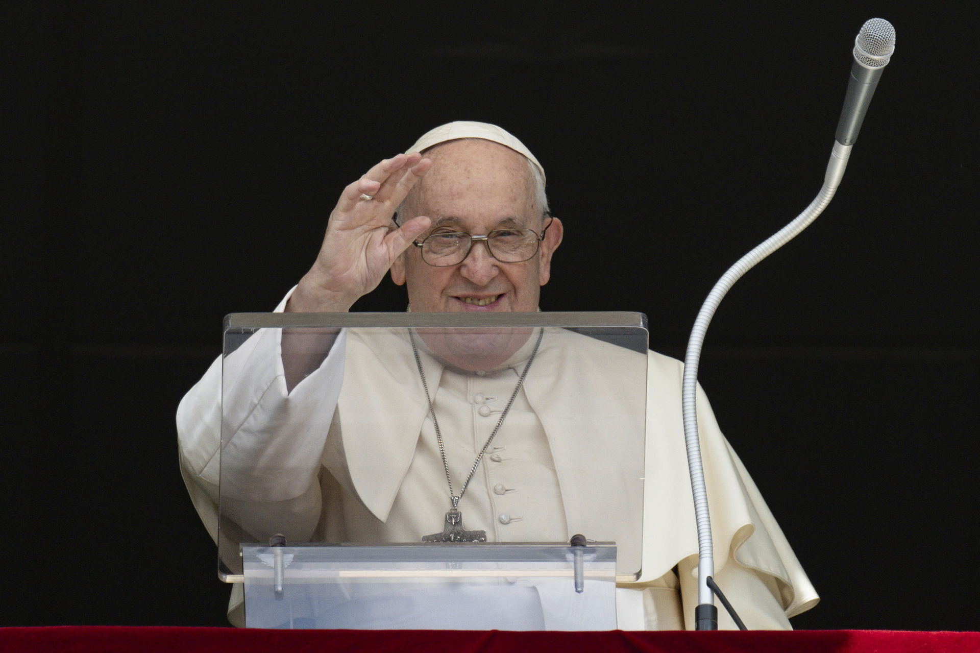 Papa Francisco llama a jóvenes que van a la JMJ en Lisboa que antes visiten a sus abuelos. Noticias en tiempo real