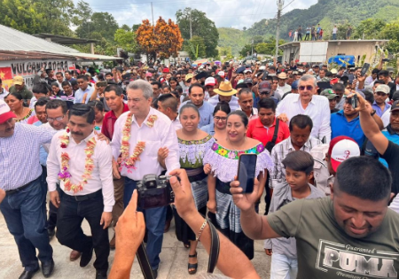 Pío López Obrador acompaña cierre de recorridos de Ebrard desde Chiapas. Noticias en tiempo real