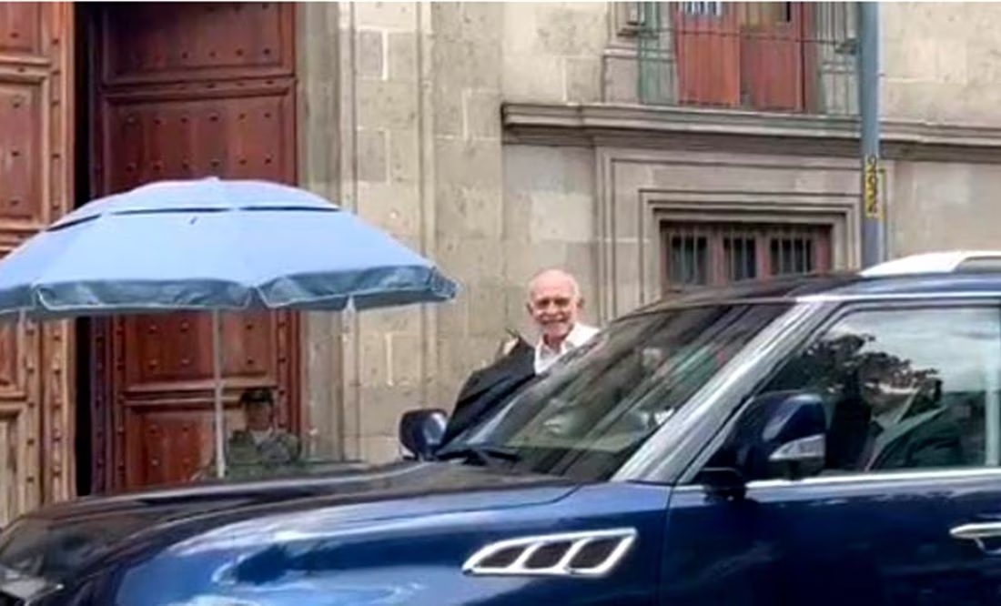 AMLO se reúne en Palacio Nacional con Alfonso Romo. Noticias en tiempo real