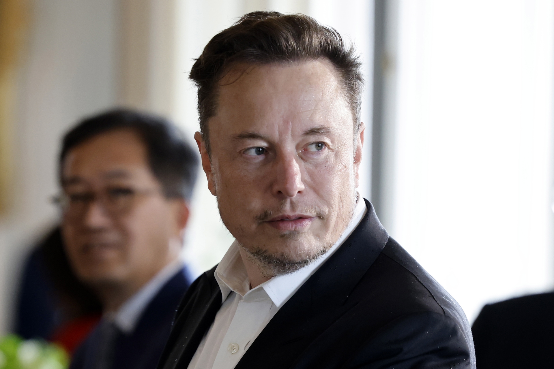 Elon Musk solicitó un préstamo millonario de SpaceX el mismo mes que compró Twitter. Noticias en tiempo real