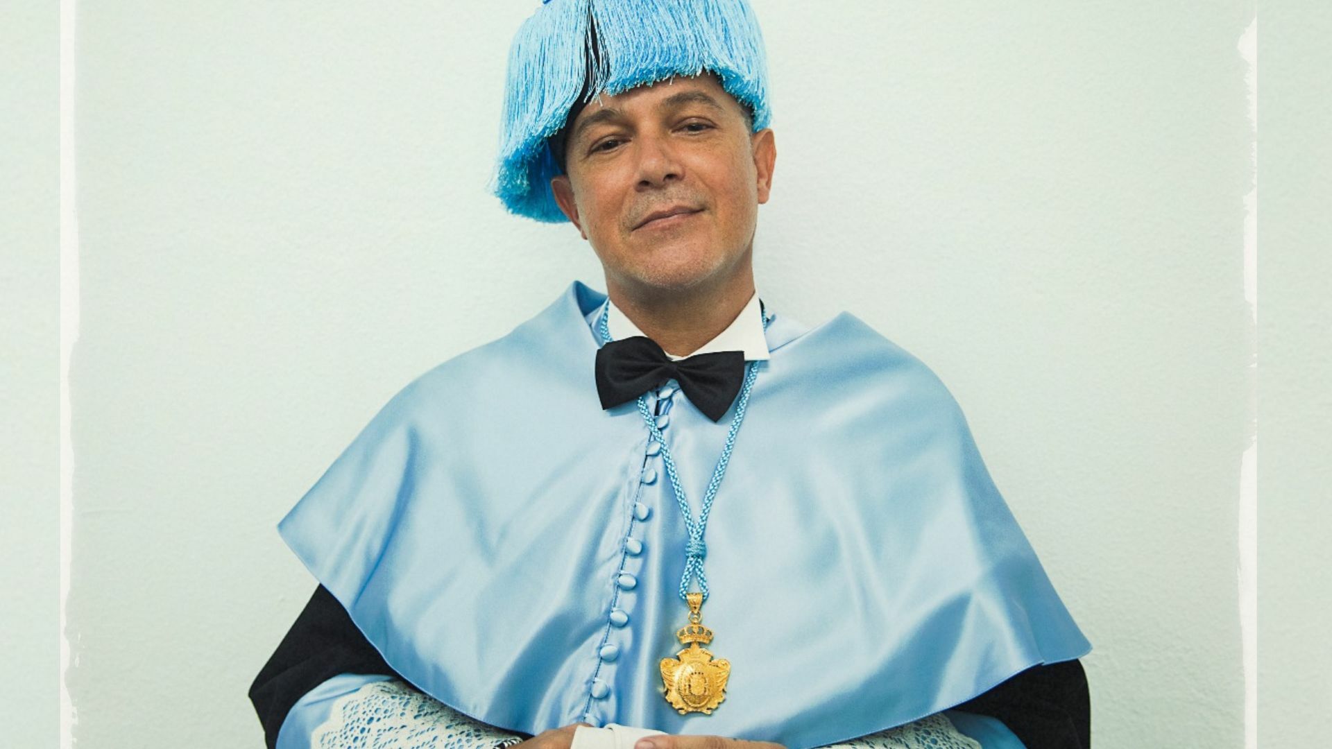 Alejandro Sanz ya es Doctor Honoris Causa. Noticias en tiempo real