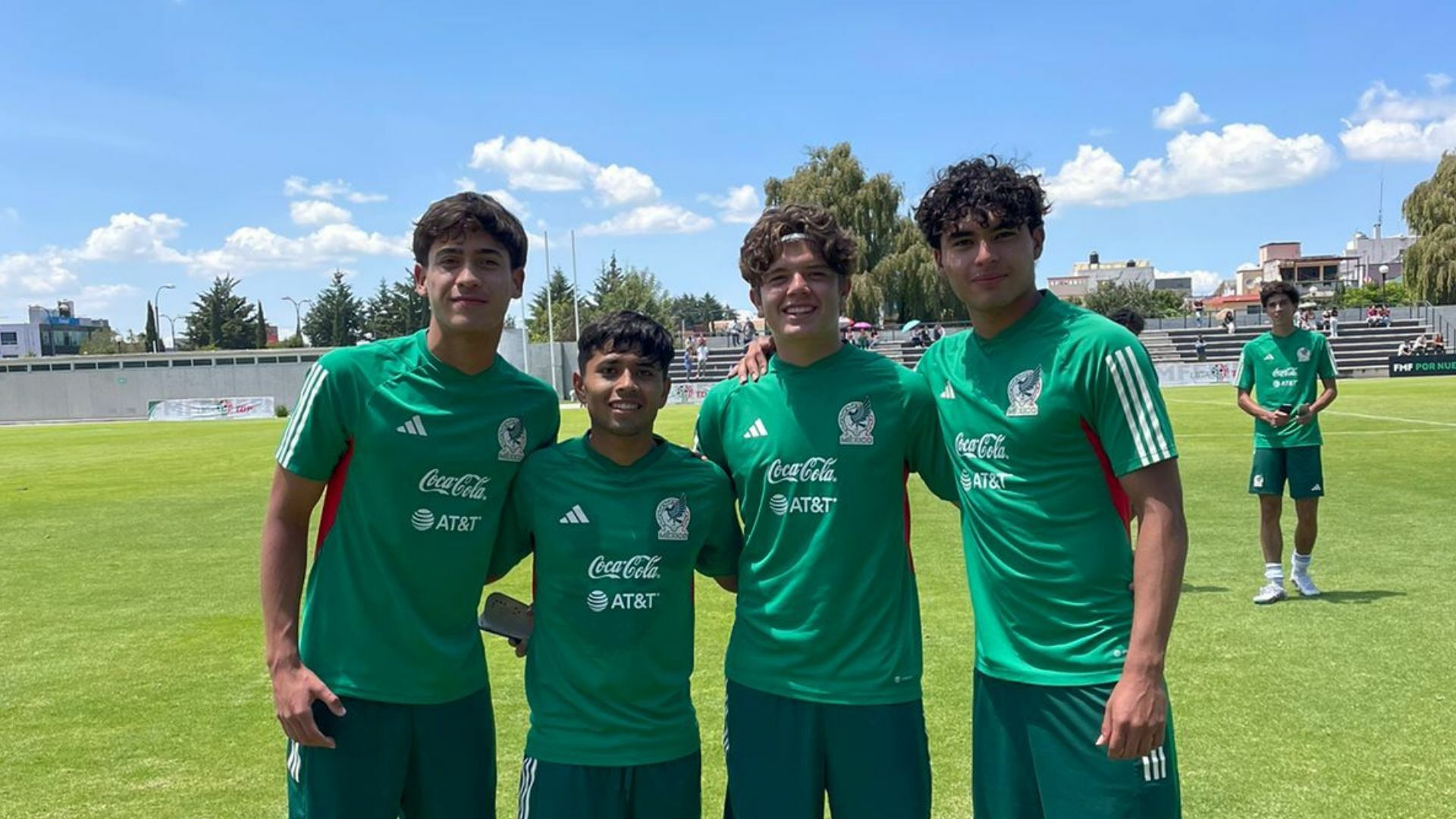 Buenas cuentas de los santistas en selección. Noticias en tiempo real
