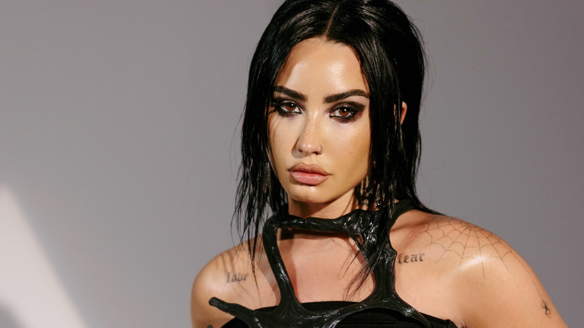 Demi Lovato se pone rockera con su nuevo álbum. Noticias en tiempo real