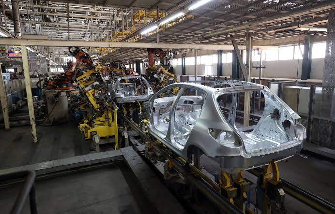 Uno de cada diez trabajos en la frontera norte de México está en riesgo por la huelga automotriz en EUA. Noticias en tiempo real