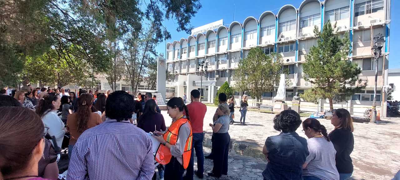 Evacuan a más de 400 personas en la SSD. Noticias en tiempo real