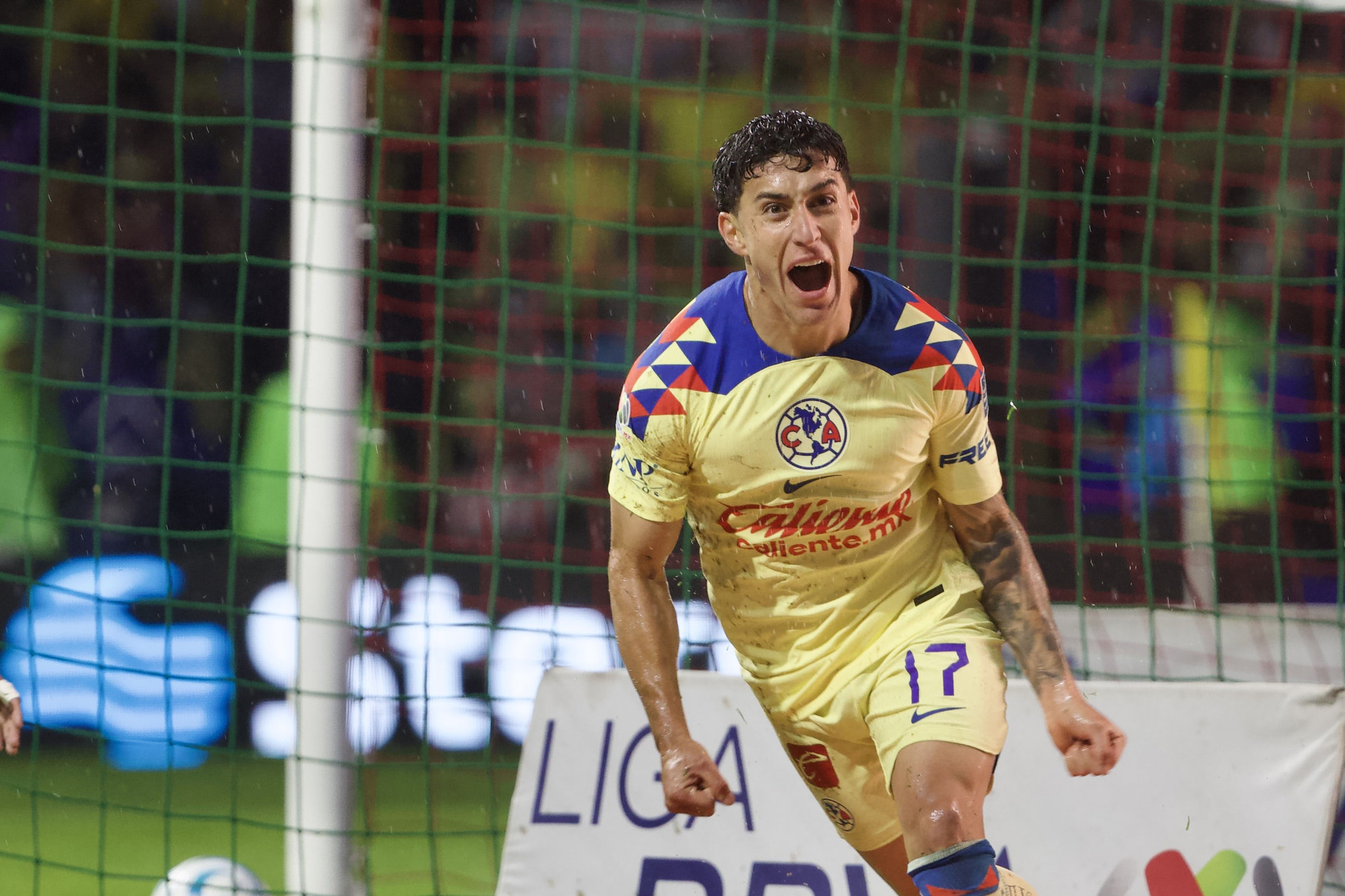 América va por el liderato general ante Gallos del Querétaro . Noticias en tiempo real