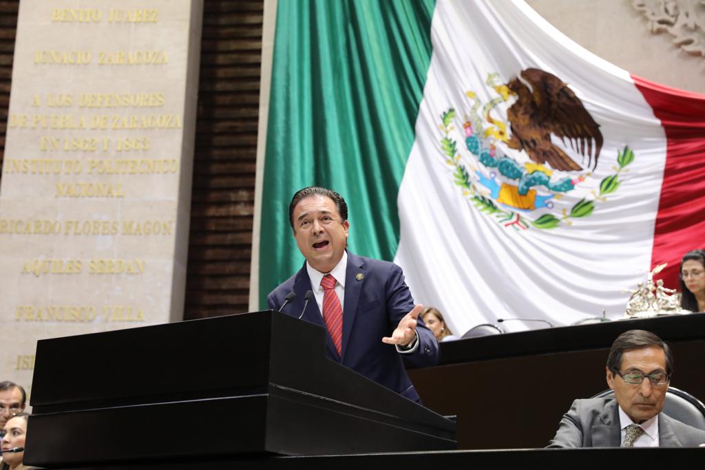 Diputado Jaime Bueno cuestiona a secretario de Hacienda por el presupuesto de 2024. Noticias en tiempo real