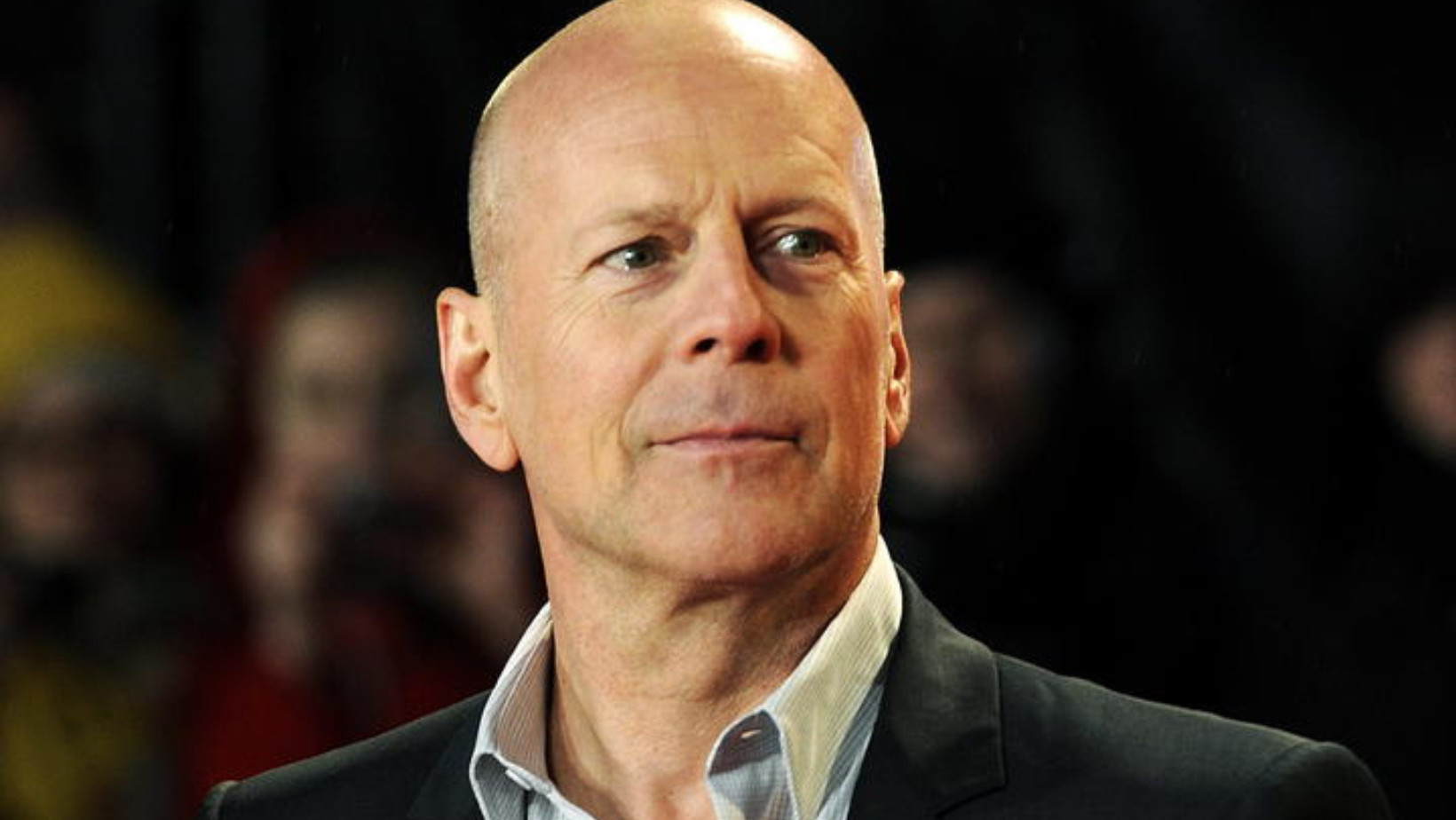 Esposa de Bruce Willis revela que no sabe si el actor es consciente de su enfermedad . Noticias en tiempo real