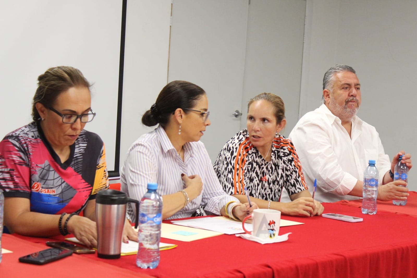 Presentan informe de la Unidad Deportiva Torreón. Noticias en tiempo real