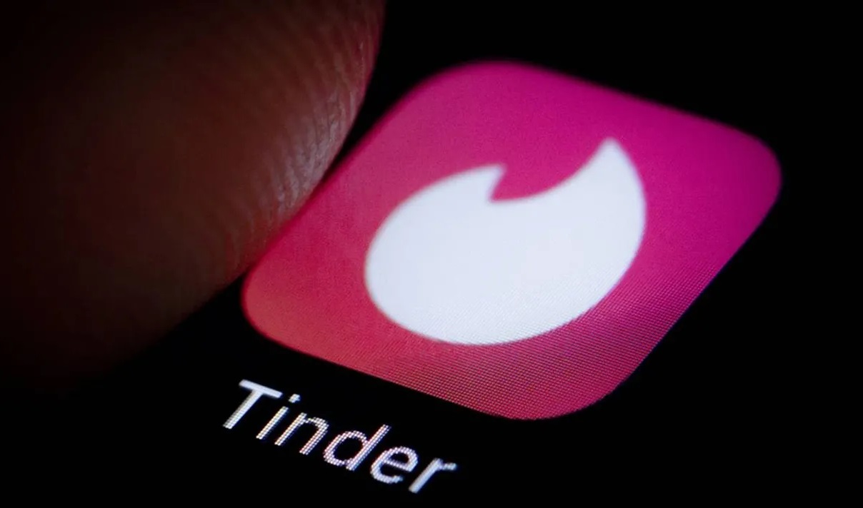Amigos y familiares pueden hacer de \'cupido\' y recomendar perfiles a usuarios de Tinder. Noticias en tiempo real