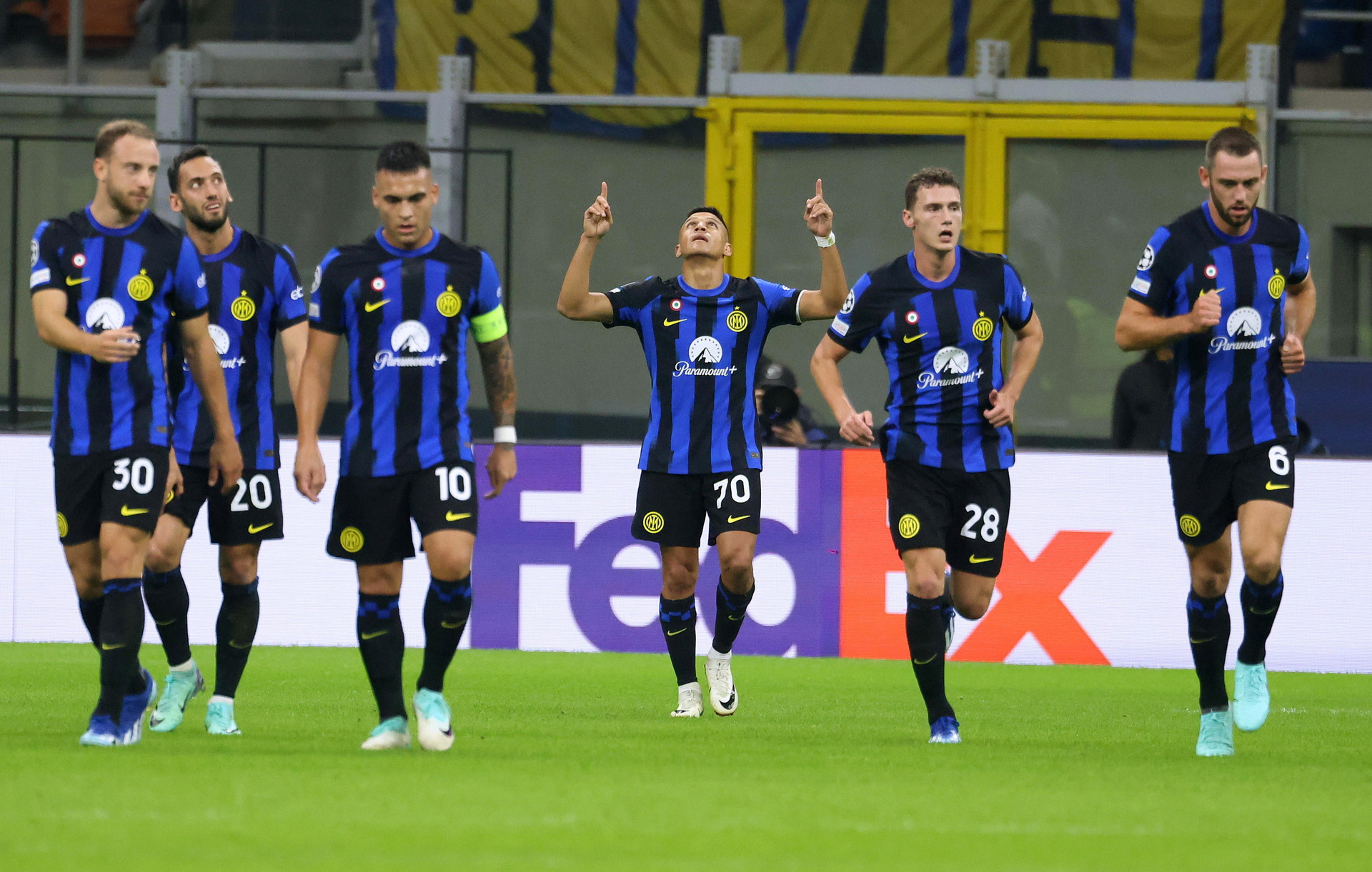 Alexis Sánchez guía al Inter en la victoria ante el Salzburgo en Champions . Noticias en tiempo real