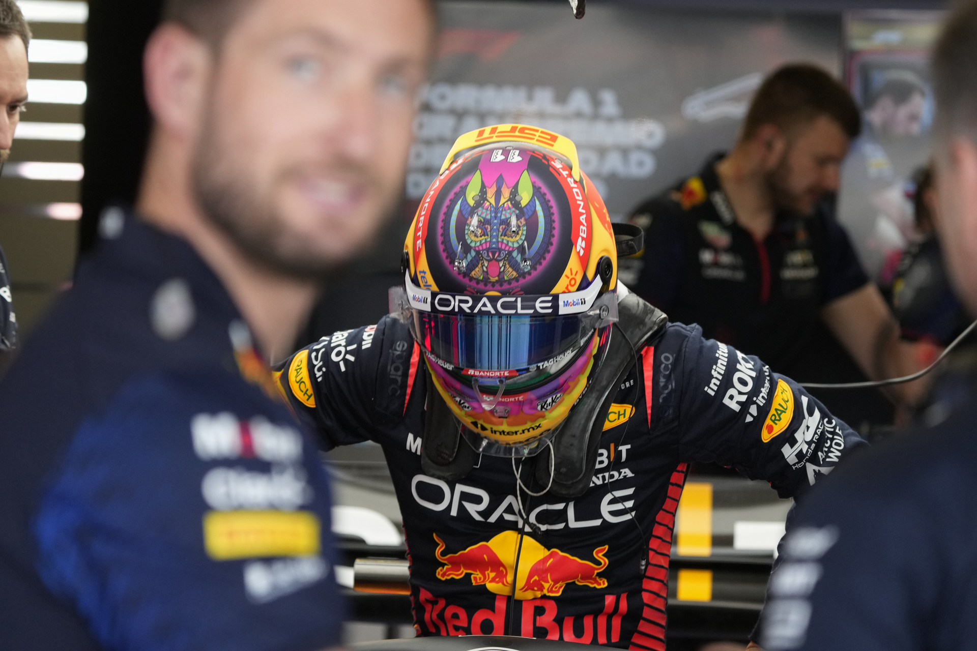 Max Verstappen lidera primera práctica en el Gran Premio de México; Checo Pérez termina tercero. Noticias en tiempo real