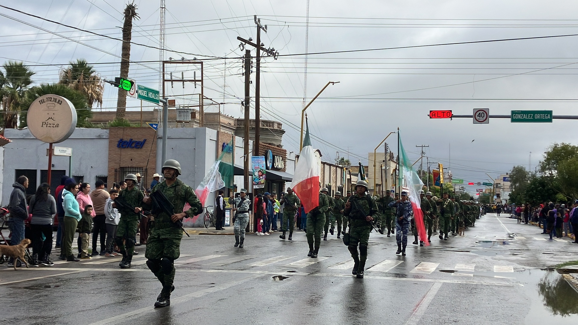 Realizan desfile militar en San Pedro por el natalicio de Francisco I. Madero . Noticias en tiempo real