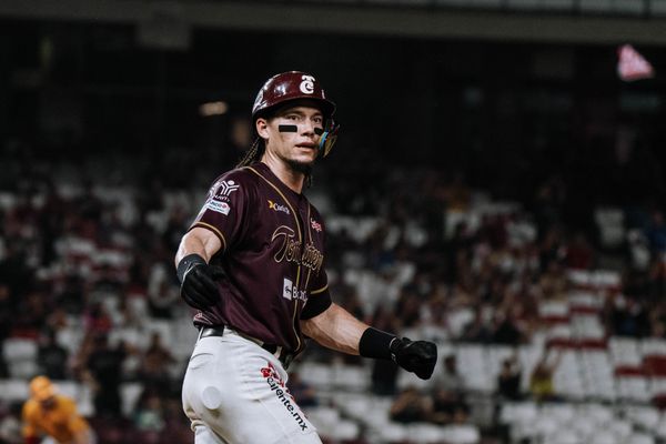 Tomateros de Culiacán supera a Mayos de Navojoa. Noticias en tiempo real