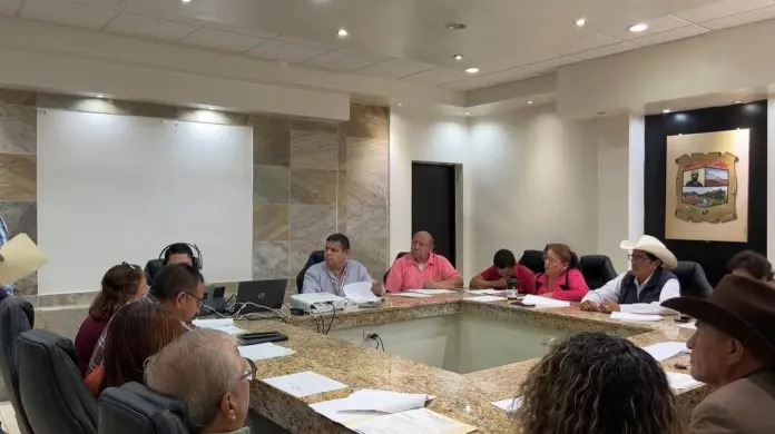 \'Aparecen\' deudas heredadas al municipio de Castaños. Noticias en tiempo real