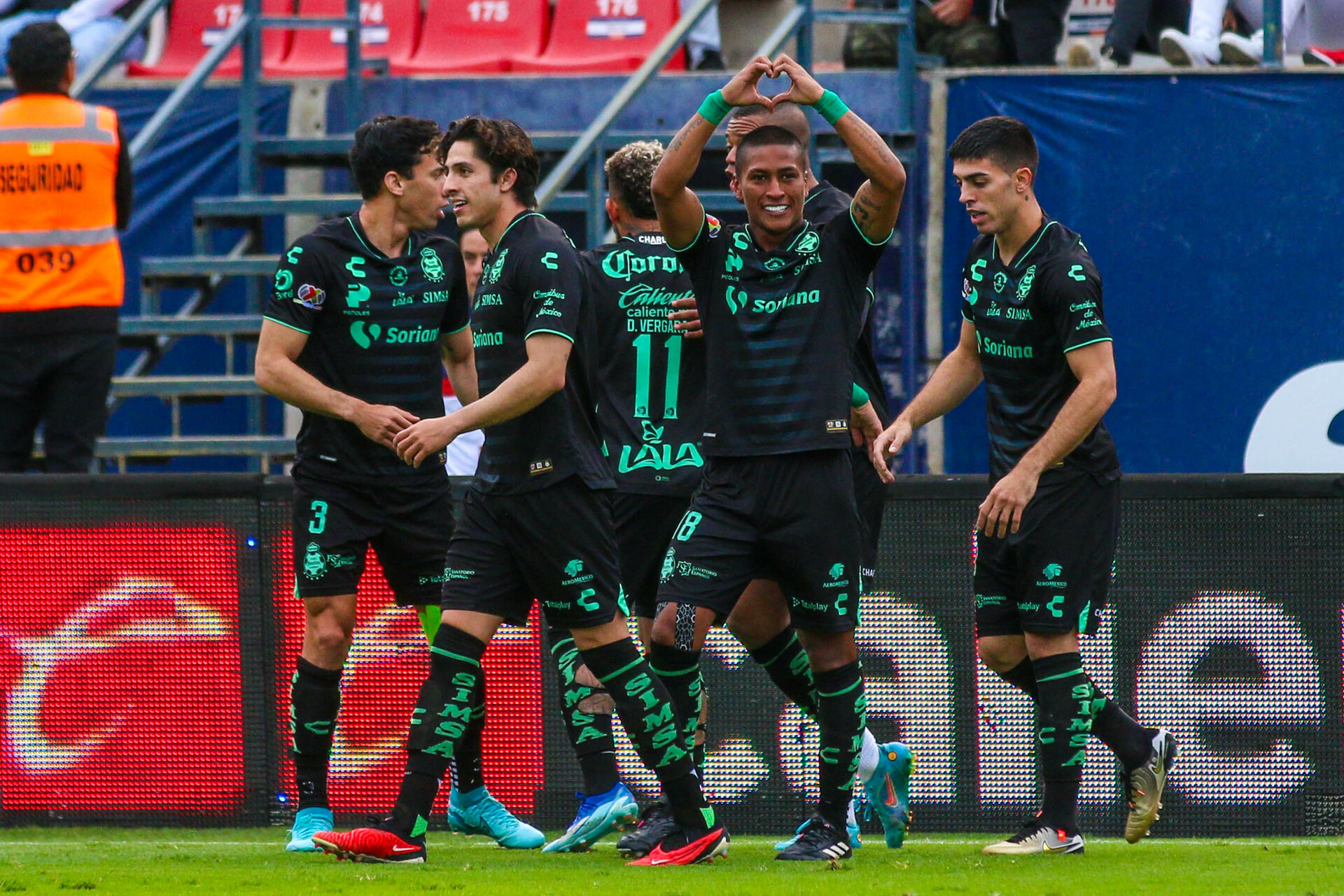 Santos Laguna triunfa en San Luis y se clasifica al Play In. Noticias en tiempo real