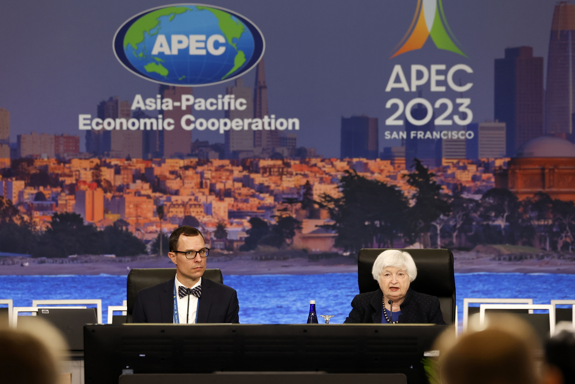 Economías de la APEC debaten sobre finanzas sostenibles y activos digitales. Noticias en tiempo real
