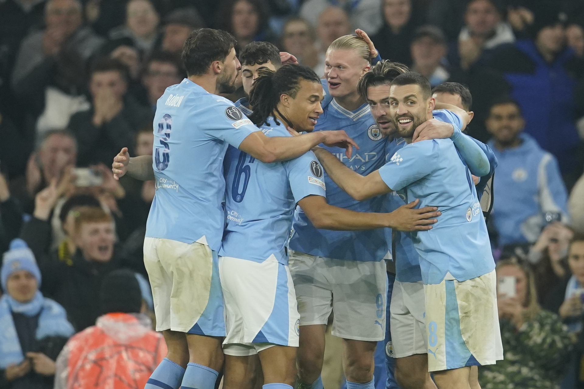 La fase de grupos de Champions League se reanuda con mucho en juego para todos. Noticias en tiempo real