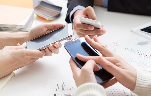 ¿Te han obligado a cambiar de compañía móvil? Podrías ser víctima de portabilidad no consentida. Noticias en tiempo real