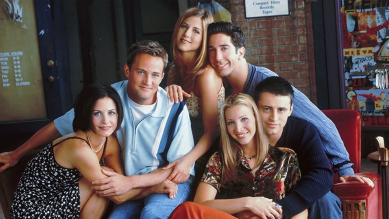 Muerte de Matthew Perry desata aumento de audiencia de Friends. Noticias en tiempo real