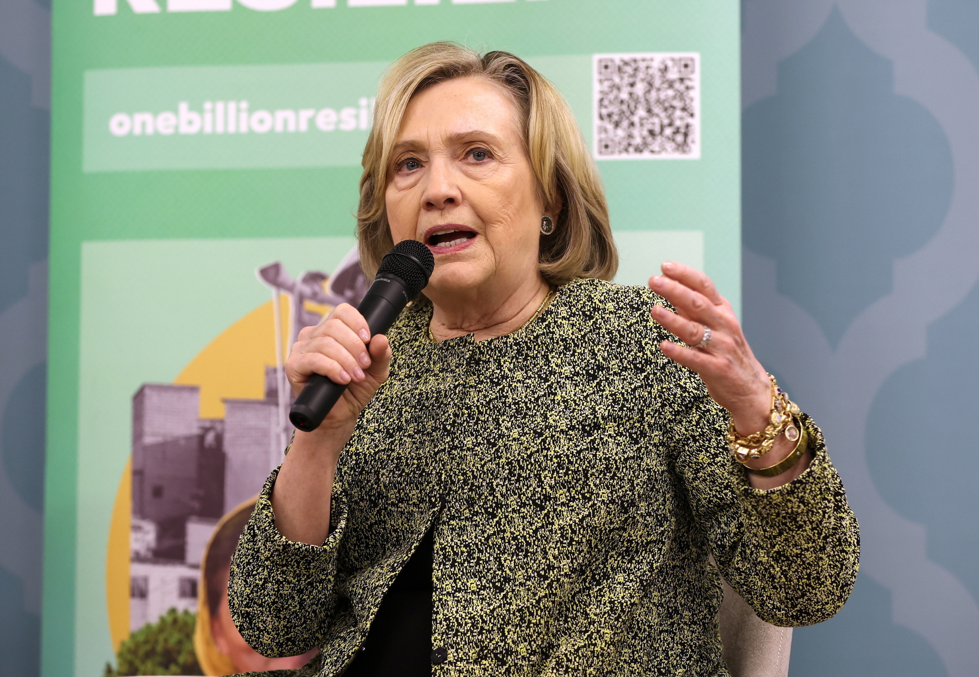 Hillary Clinton denuncia retroceso derechos de las mujeres y reivindica liderazgo femenino. Noticias en tiempo real