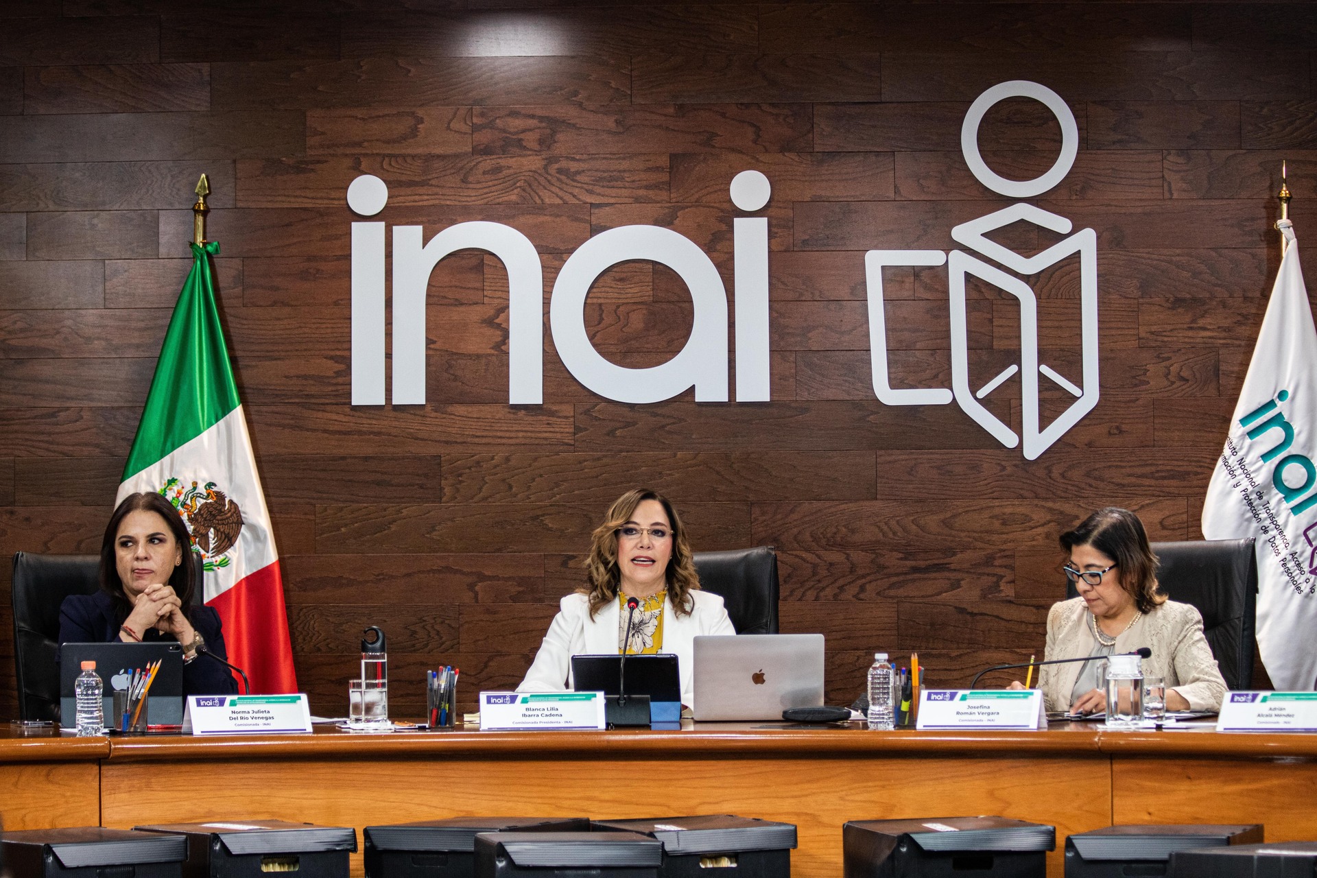Senado prevé elegir a los dos nuevos comisionados del Inai este miércoles