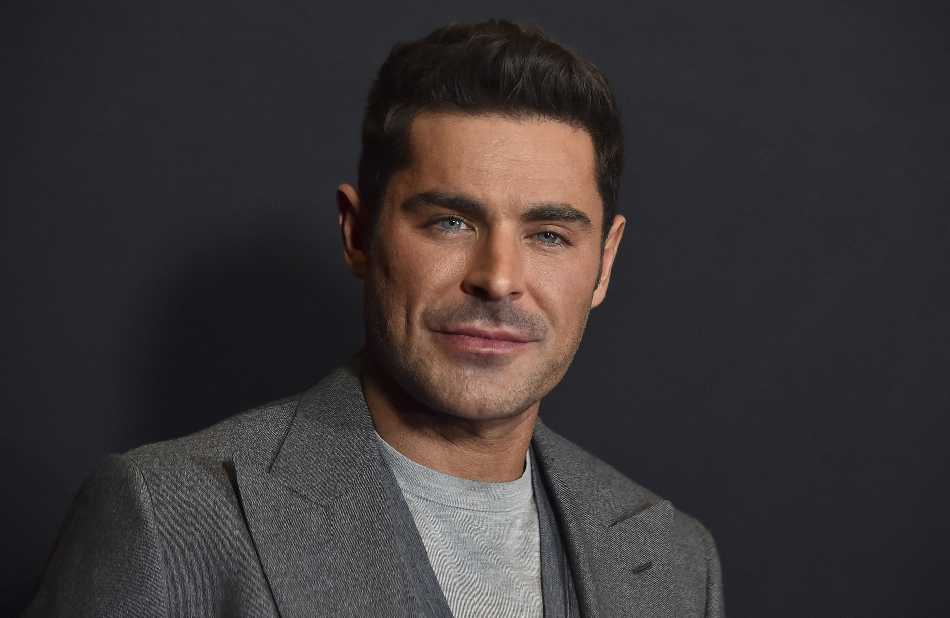 Zac Efron revela que llegó a obsesionarse con el ejercicio: \'sentía una necesidad de ser perfecto\' . Noticias en tiempo real